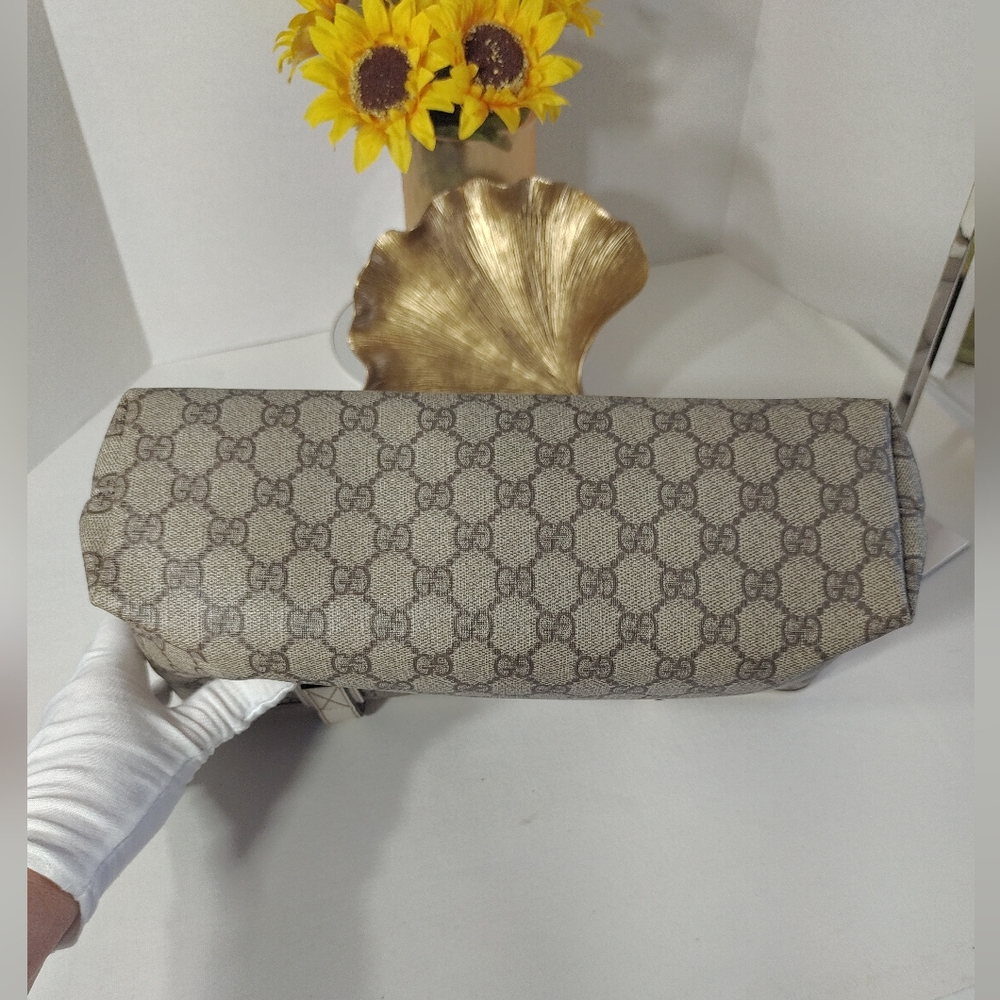 GUCCI GG Supreme Coated Canvas Tote - Picture 7 of 16